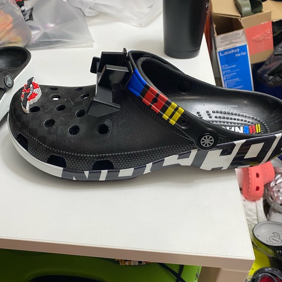 Crocs x NASCAR clog - Picture 4 of 9